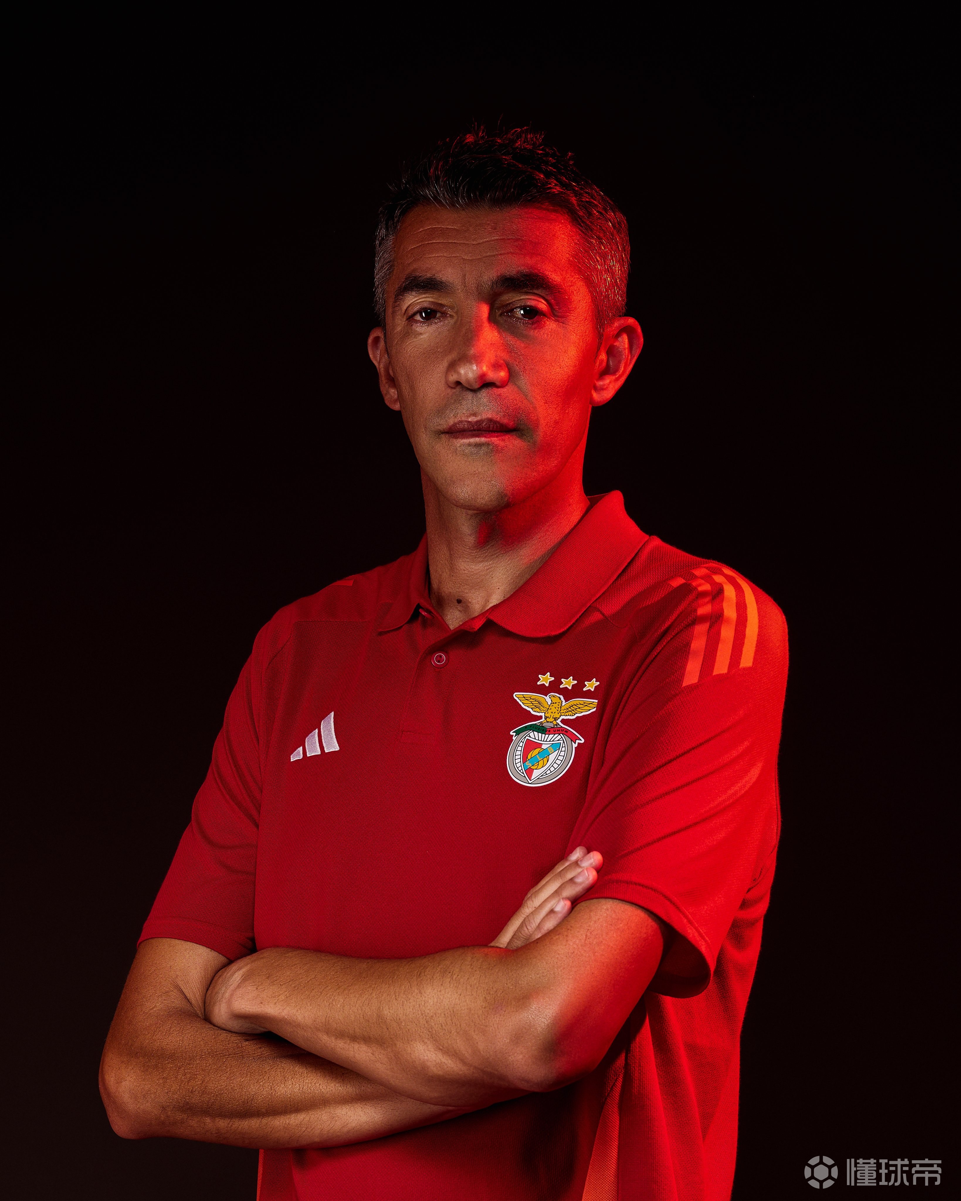 华体会hth-本菲卡轻取皇马，C罗梅开二度德甲的简单介绍