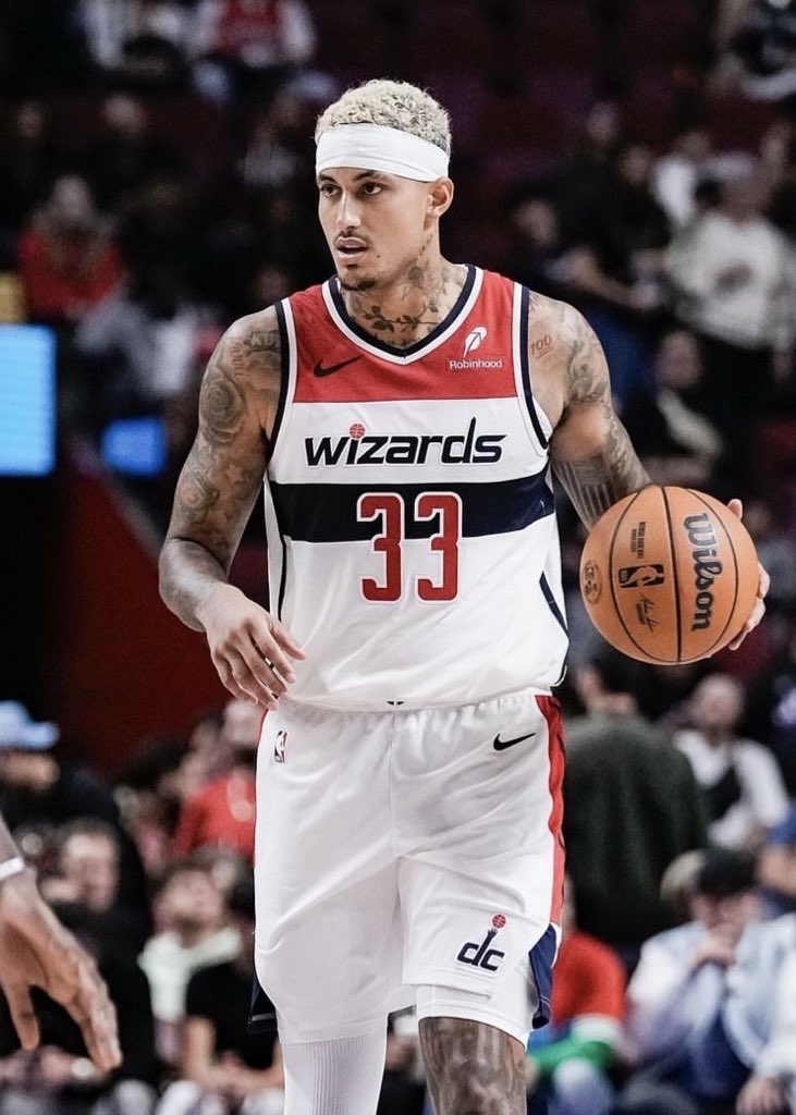 包含奇才强势日本男篮,凯尔·库兹马三分雨点燃全场的词条 包含奇才强势日本男篮,凯尔·库兹马三分雨点燃全场的词条