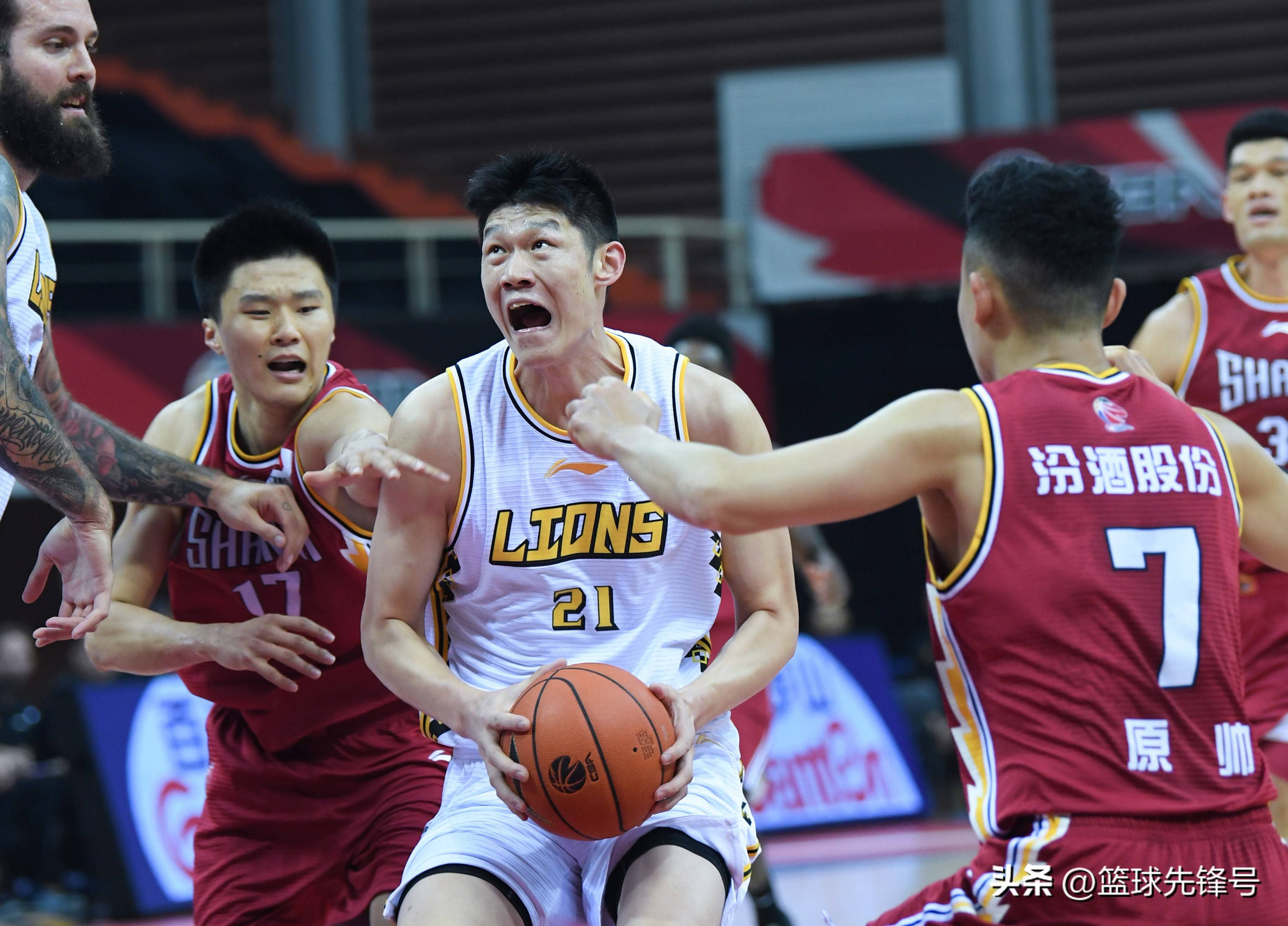 华体会官网-包含山西队碾压广州队，克莱惊艳四座的词条